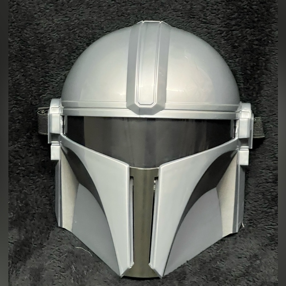Kids madalorian Halloween mask